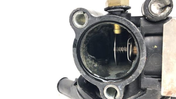 2003 Ford Escort Thermostat Housing Assembly Oem Coolant Neck 2.0L — photo 7