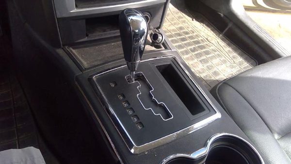 08-10 Chrysler 300 Floor Shifter Lever Assembly Oem Shift Unit Gray Dv — photo 4