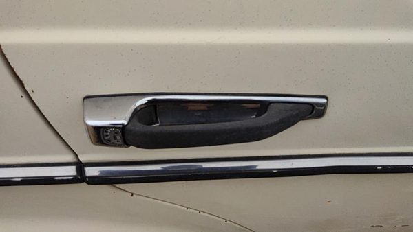 1979-1985 Mercedes 300Td Passenger Right Rear Outside Door Handle Oem Back — photo 2