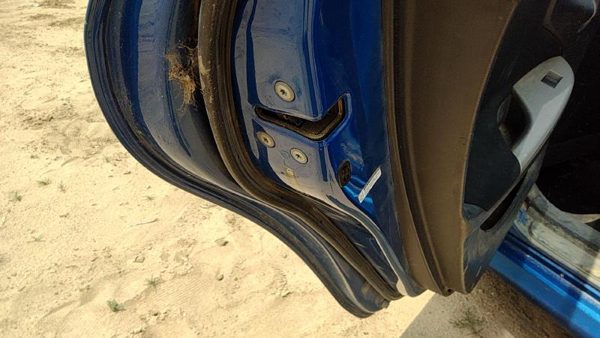 2009-2013 Toyota Corolla Driver Left Rear Door Latch With Rods/Cables Oem Back — photo 2