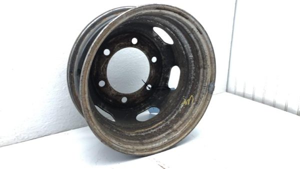 2002-2006 Sprinter Van 3500 15" X 5.50'' -- 6.25'' Pilot Hole Factory Dually Rim — photo 8