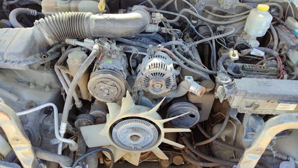 2004 Jeep Liberty Engine Assembly/motor 3.7L — photo 2