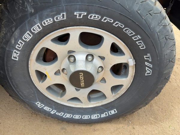 1998-1999 Isuzu Rodeo 15" Aluminum Wheel Oem Factory Rim #1 8971249442 — photo 2