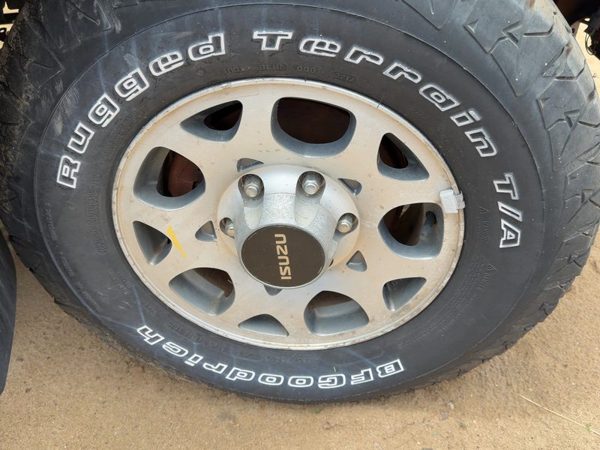 1998-1999 Isuzu Rodeo 15" Aluminum Wheel Oem Factory Rim #1 8971249442 — photo 4