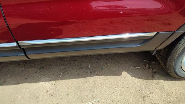 2014 Ford Explorer Rear Door Moulding LH Ruby Red Rr — photo 4