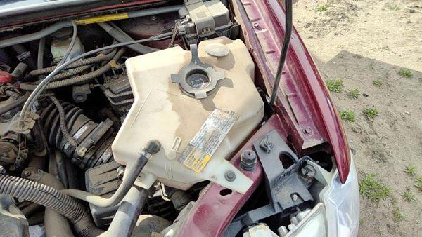 1997-2004 Chevy Venture Coolant Reservoir Radiator Overflow Tank Bottle Oem — photo 3
