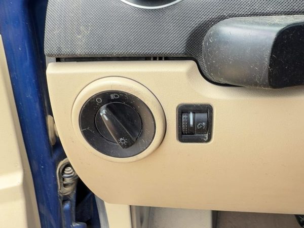 1998-2010 Vw Beetle Convertible Headlight Switch Control Knob Buttons Dash Oem — photo 1