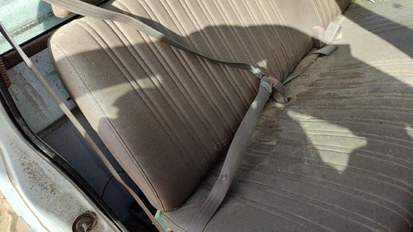 1994 Chevy Silverado 1500 Passenger Right Front Seat Belt Retractor Shoulder Tan — photo 1