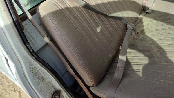 1994 Chevy Silverado 1500 Passenger Right Front Seat Belt Retractor Shoulder Tan — photo 4