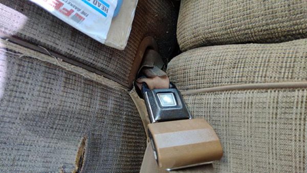 1988 Ford F150 Driver Left Front Seat Belt Buckle Receiver OEM Tan — photo 3