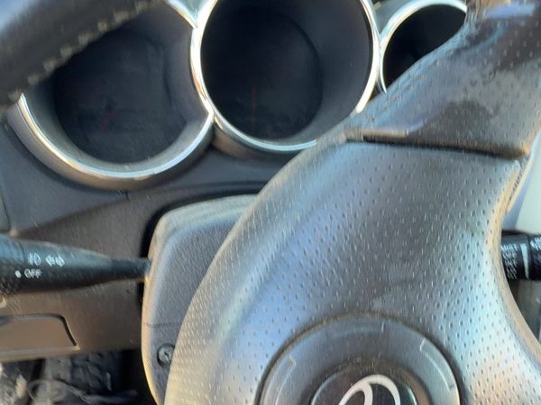 2005 Toyota Matrix Steering Column — photo 4