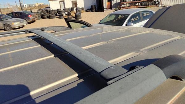 2003 Ford Explorer Luggage Rack — photo 3