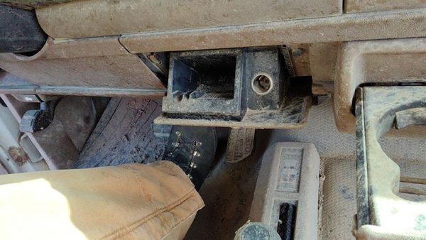 1992-1994 Chevy Silverado 1500 Ash Tray Assembly Oem Slide Out Dash Tan 12548313 — photo 3