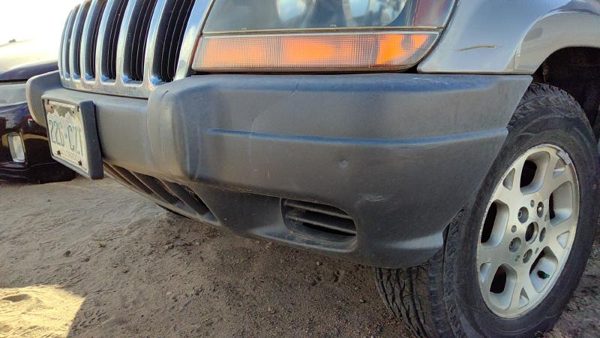 1999-2003 Jeep Grand Cherokee Front Bumper Cover Assembly Oem 5Fn29ybmab — photo 2