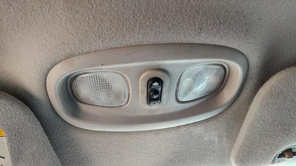 2004 Jeep Liberty Center Overhead Console Oem Dome Light Map Lamp Cubby Gray Dv — photo 3