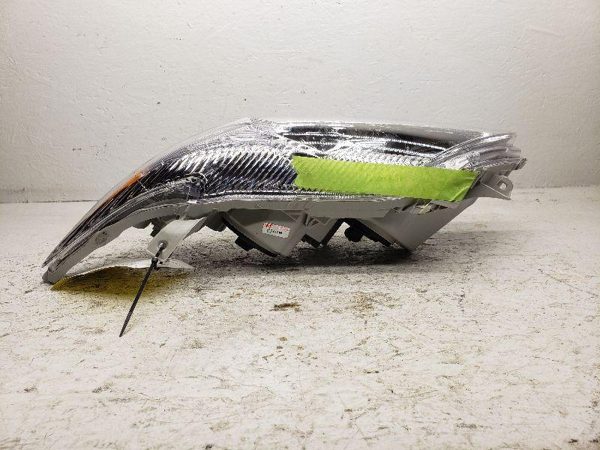 2010-2011 Toyota Camry Driver Left Head Light Front Lamp 8115006500 — photo 5