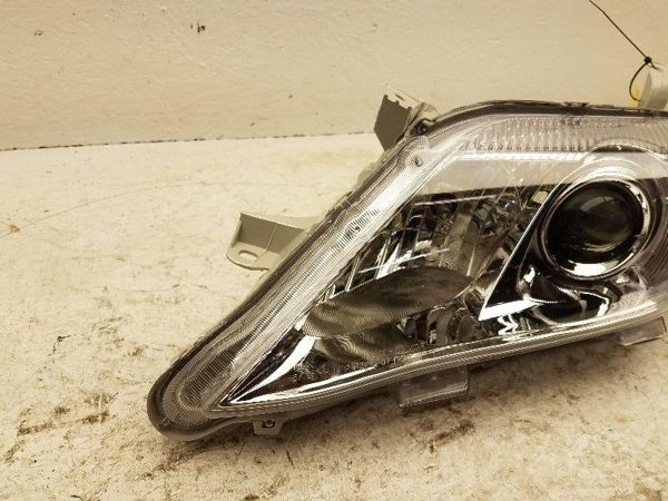 2010-2011 Toyota Camry Driver Left Head Light Front Lamp 8115006500 — photo 9