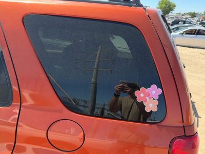 2002-2007 Ford Escape Driver Left Rear Quarter Glass Back Side Window Oem 3.0L