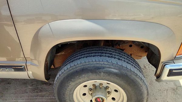 95-00 Silverado 2500 Passenger Right Front Wheel Flare Moulding Fender Gold 55U — photo 4