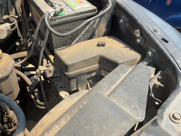 2002-2003 Dodge Ram 1500 Engine Fuse Box Power Distribution Panel Oem 5.9L — photo 3