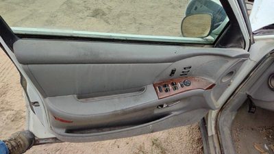 1997-05 Buick Park Ave Driver Left Front Door Trim Panel With Master Switch Gray