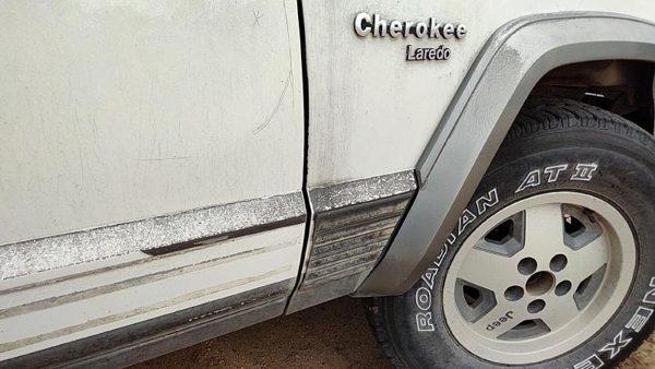 1984-1996 Jeep Cherokee Passenger Right Front Fender Oem White 55235227 — photo 7
