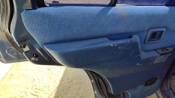 95 Nissan Pathfinder Driver Left Rear Inside Door Trim Panel Only Oem Back Blue — photo 3