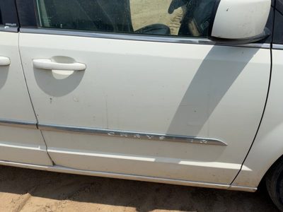 2012 Dodge Grand Caravan Front Door RH White PW1
