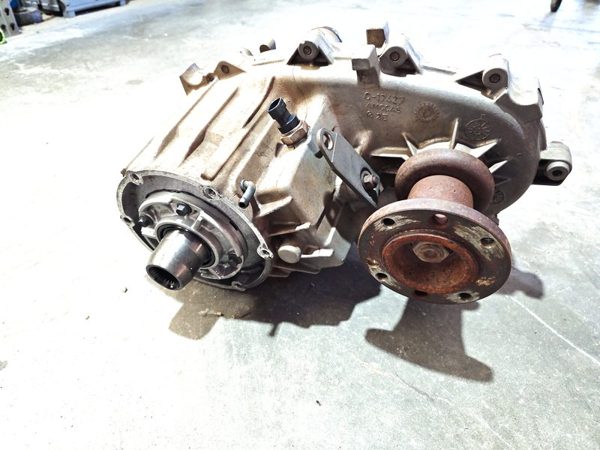 1993-1999 Chevy Suburban Transfer Case Assembly Oem 4X4 4Wd Tcase 15965650 — photo 5