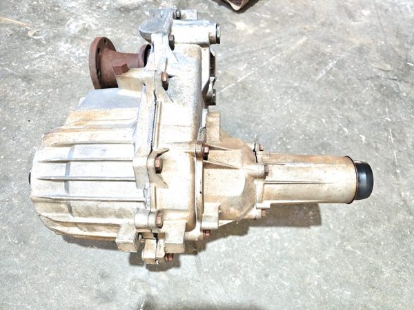 1993-1999 Chevy Suburban Transfer Case Assembly Oem 4X4 4Wd Tcase 15965650 — photo 8