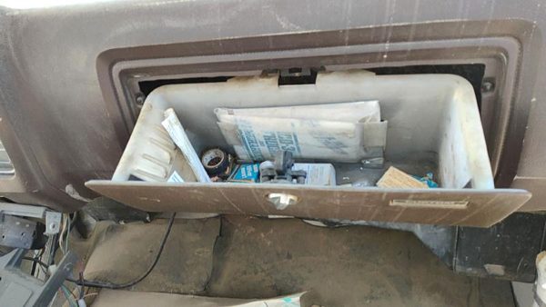 1981-1993 Dodge D350 Glove Box Assembly Complete Door With Latch Oem — photo 5