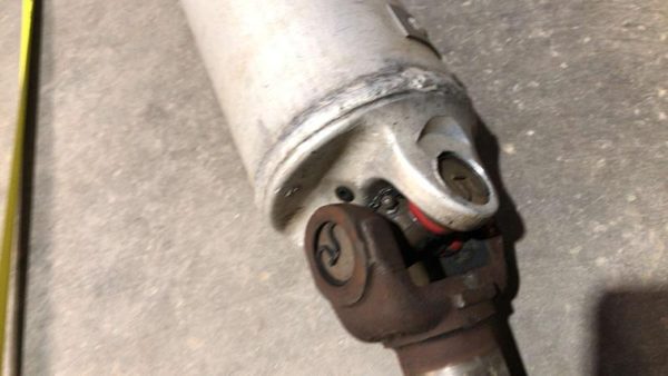 1999-2004 Gmc Sierra 2500 Rear Drive Shaft Oem Back Driveline 6.0L 4X4 15734902 — photo 8