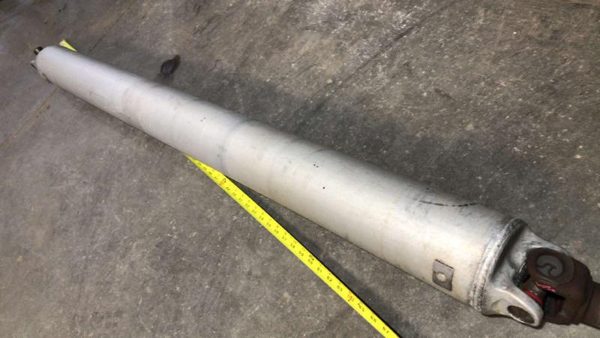 1999-2004 Gmc Sierra 2500 Rear Drive Shaft Oem Back Driveline 6.0L 4X4 15734902 — photo 11