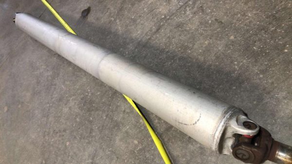 1999-2004 Gmc Sierra 2500 Rear Drive Shaft Oem Back Driveline 6.0L 4X4 15734902 — photo 12