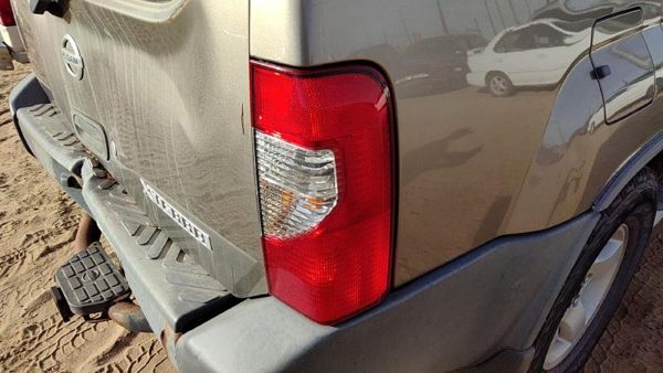 2002-2004 Nissan Xterra Passenger Right Tail Light Brake Lamp Oem Rear — photo 4