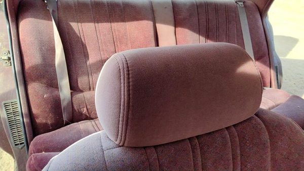 1998 Buick Lesabre Pair Of Front Headrests OEM Left Right Set Seat LH Red — photo 6