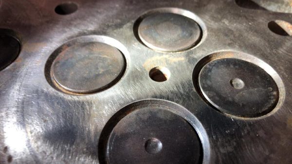 2002 Dpu25 Cylinder Head Possible Buildable Small Crack — photo 10