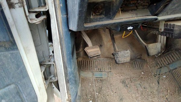 88-94 Chevy Silverado 1500 Parking Brake Pedal Assembly Complete Emergency Unit — photo 2