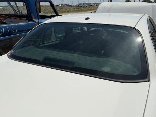 2000-2005 Buick Lesabre Back Glass Rear Window Oem 15817816 — photo 1
