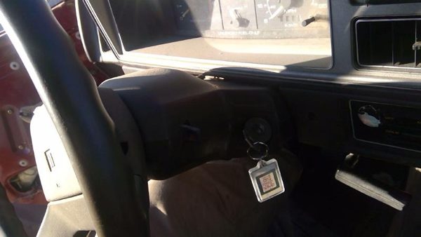 1986 Isuzu Pickup Steering Column — photo 8