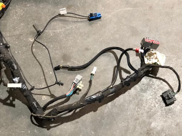 2013 Dodge Ram 1500 Complete Wiring Harness Behind Dash 4.7L At 4X2 Oem — photo 2