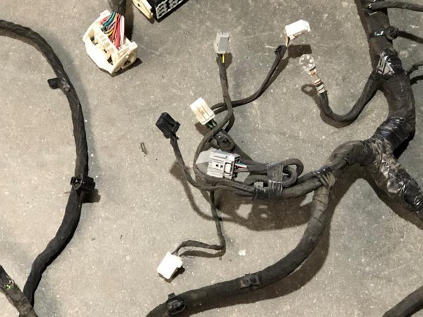 2013 Dodge Ram 1500 Complete Wiring Harness Behind Dash 4.7L At 4X2 Oem — photo 7