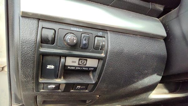 2011 Subaru Legacy Misc. Electrical Switch — photo 5