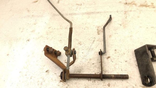 1989 Dodge Ram Misc. Trans. Part D100 Transmission Shift Linkage Lever Set OEM — photo 7