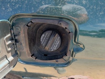 1995-2001 Chevy Lumina Fuel Filler Neck Assembly with Gas Cap OEM 10295393