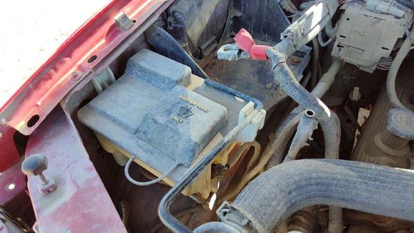 1998-2008 Ford F150 Windshield Washer Fluid Reservoir With Pump Oem Wiper Tank — photo 3