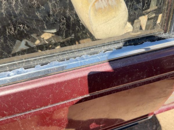 85-88 Nissan Maxima Passenger Right Rear Moulding From Door Oem Back 4Dr Sedan — photo 8