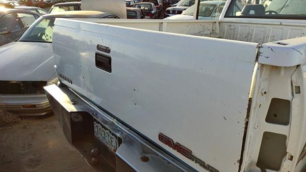 1988-2000 Gmc Sierra 2500 Tail Gate Oem White '88-91; — photo 1