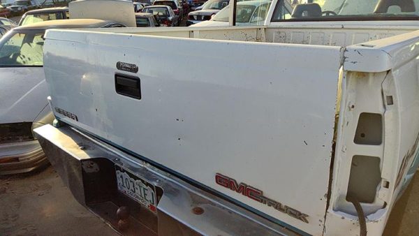 1988-2000 Gmc Sierra 2500 Tail Gate Oem White '88-91; — photo 5