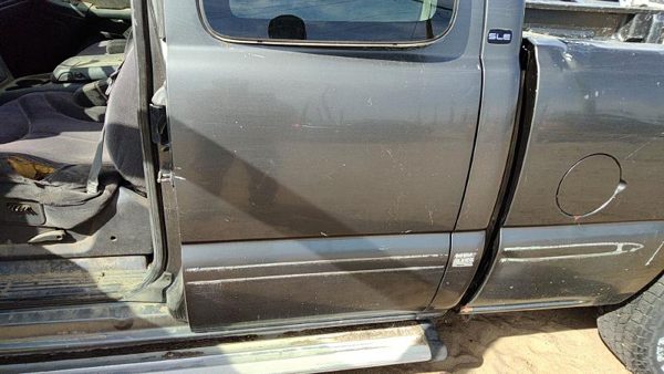 2001 GMC Sierra Rear Door LH Gray 14U — photo 2